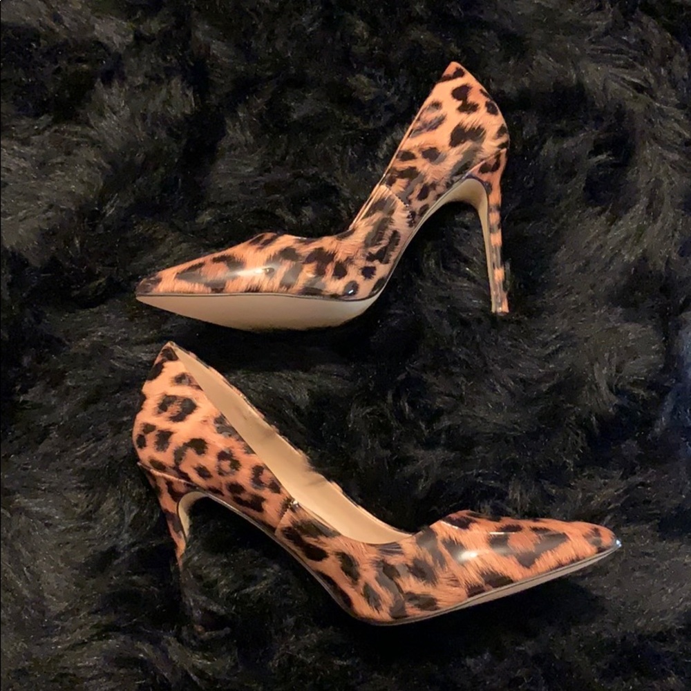 Brand new - Brown Leopard heels Size 8.5